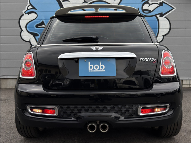 �������̕��ł��A�ԗ������̊T�Z�����o���ł��܂��B�Ԍ��؂����茳�ɁA���s���������m�F�̏エ�₢���킹���������B