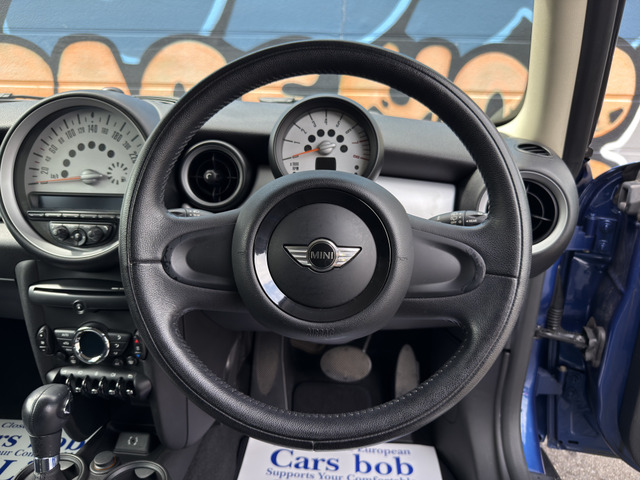 �������̕��₲���X��������q�l�ɂ́A���[���܂��͂��d�b�ŏڍׂ������������Ē����Ă���܂��B