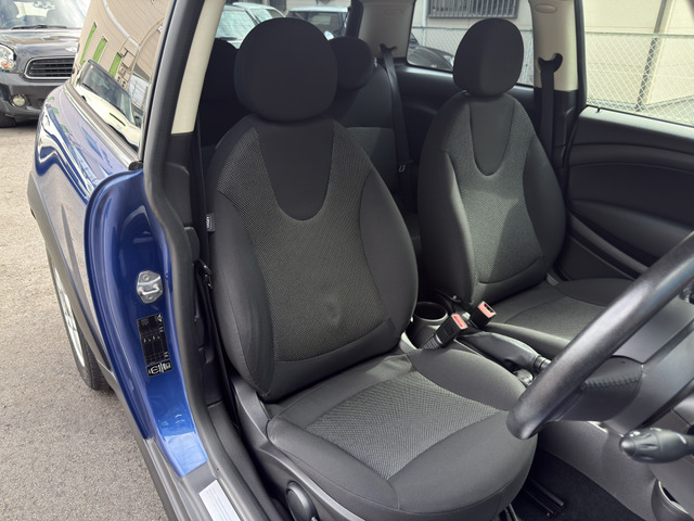 �����N���[�j���O�ς݂ł����s�J�s�J�Ɏd�グ�Ă��q�l�̂����X�����҂����Ă���܂���