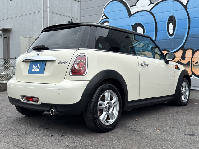 ���X�͗A���Ԃ͂�����񍑎Y�Ԃ����C���i�b�v���Ă���܂��B�y�c�Ǝ���11���`18���A���j���x�݁z���C�y�ɂ��d�b���������B