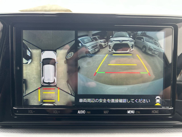 【バックカメラ】駐車時に後方のリアルタイム映像を確認