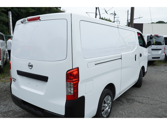 NV350キャラバン2.0 DX ロング