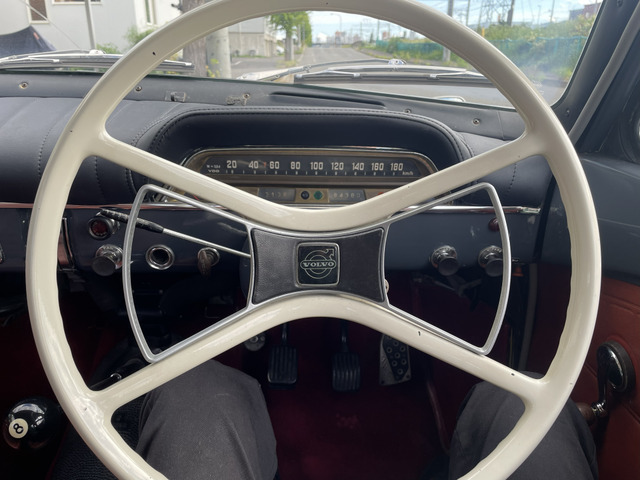 �z�[�������O�͍쓮�����A���[�^�[�p�l���̉��ɃX�C�b�`��ǉ����Ă���܂��B