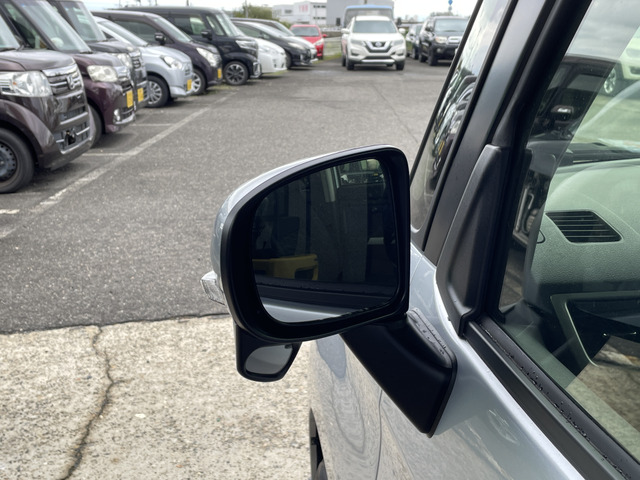 【支払総額推進店】お車をご覧い頂きまして、誠に有難う御座います。在庫車両になりますので、是非ご都合の宜しい時に、見に来て下さい。来店予約をされると、ご案内がスムーズです。