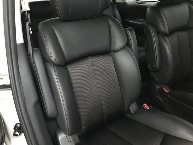 【車両取り置きシステム】 仕事やお時間のご都合で、すぐにご来店いただく事が難しい時は、お取り置きシステムがございます。最大1週間のお取り置きが可能です。詳しくはメールかお電話でお問い合わせください。