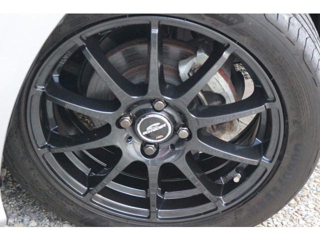 ☆ホイールはシュナイダーホイールを装着!これだけでも大分と印象が変わりますね!