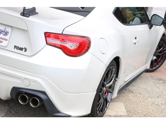 ��VALENTI�e�[�����C�g���΂����茈�܂��Ă܂���!