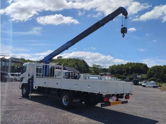 �Ƃɂ����i���A���i�A�T�[�r�X�A�����Ȃǂ̘r�ɂ͑��Ђɕ����Ȃ����M������܂�!�I�[�g���[���E��ԑݏo�E�����^�J�[�Ȃǖ{���ɂǂ�ȍ��ׂȎ��ł����C�y�ɂ����k������!