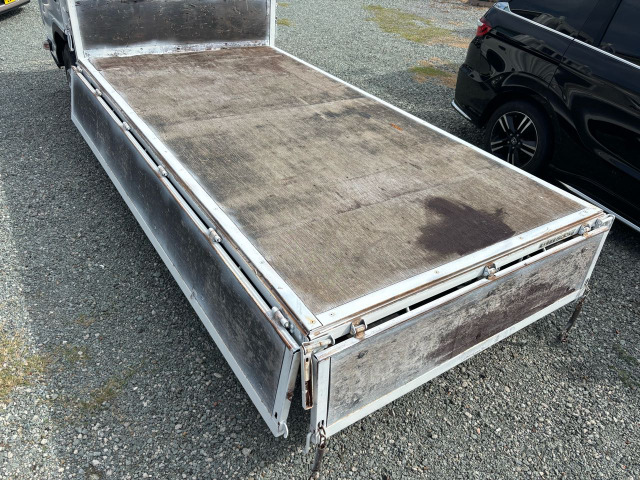 �ۏؓ��e�E���ԂɊւ��Ă͓��X�X�^�b�t�܂ł��C�y�ɂ��⍇����������!