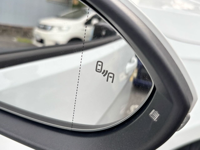 �����ДF�؍H�ꁚ���X�́A�������^�ǔF�؍H����������Ă���܂�!���ЂŎd���ꂵ���Ԃ𐮔��A�Ԍ����s���A�X���ɕ��ׂĂ���܂�!������̏C���̍ۂ��A���X�őΉ��\�ł��̂ň��S���Ă����߂�������!