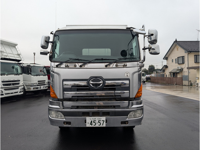 プロフィアダンプ