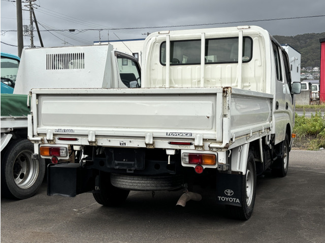 ���Ђł͎ԗ��̓h���E�ˑ����������Ă���܂��̂� ���C�y�Ɏ��q�E�[�ԁE�����E����Ȃǂ��₢���킹�������B �܂��A���X�̉c�Ƃ�9������18���܂łƂȂ��Ă���܂��B