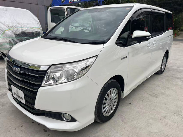 ノア1.8 ハイブリッド X