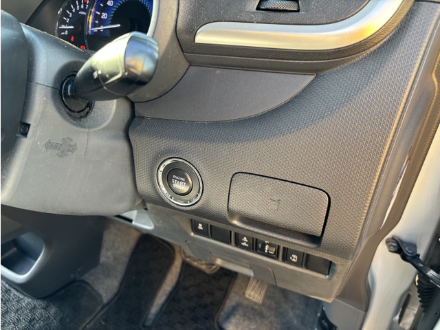 お車についてのご質問やお見積りのご依頼、ご購入にあたってのご相談もお気軽にお問い合わせ下さい!