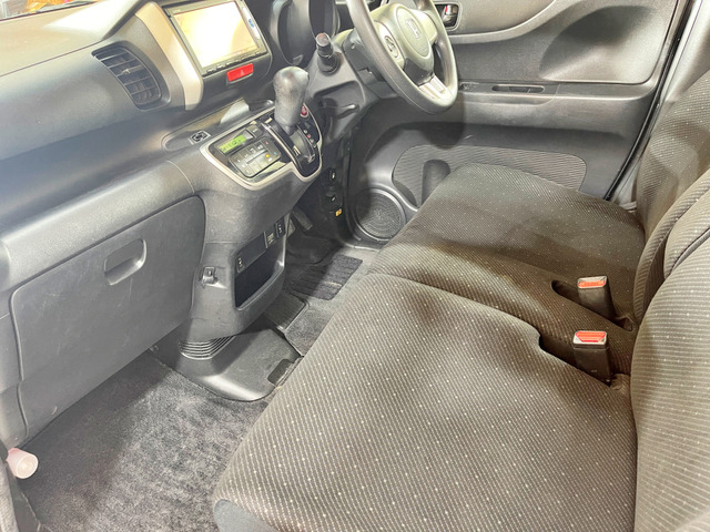 ���������H���X�A�N�Z�X����΁E�Ϗ��q���ʂ��炨�z���̏ꍇ�A�V��IC�o����肷���E�܁A�V��ʂ�15���قǐi�݁A�˂�����T���M�����E�܁A��ڂ̍ד�(�M���Ȃ�)���E�܂��A100m�قǂŉE��ɓ��X���������܂��B