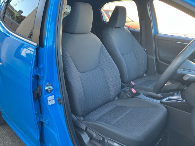 �^�]�ȃV�[�g���͎g�p�������Ȃ��A�ǍD�ȏ�ԂƂȂ��Ă��܂��B���J�Ɏg���Ă������Ƃ��悭�킩��܂��ˁB