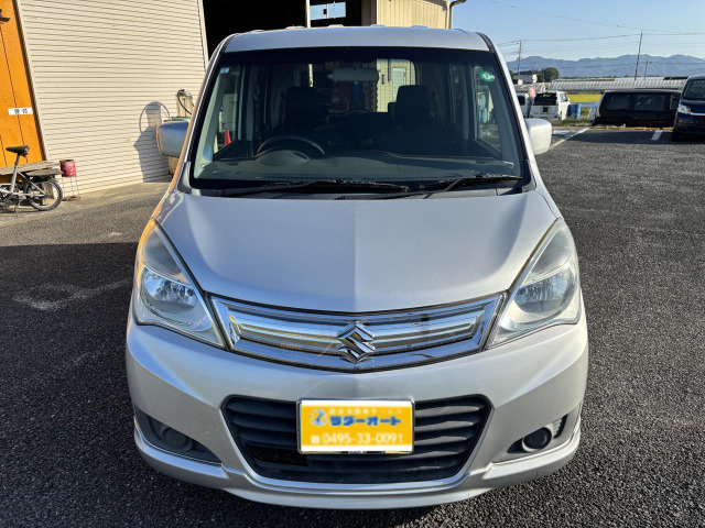 たくさんの販売店様サイトの中から 当店のお車をご覧いただき、誠にありがとうございます!!埼玉県上里町「ラダーオート」です☆