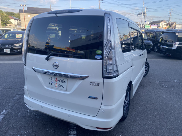 �����ԕی������k��������!�O��Z�F�A���������j�b�Z�C���a�㗝�X�����ς��肵�܂��B�ی��S����������̏ꍇ�A�g������ĕq���ɑΉ����܂��B��ԁA�����^�J�[�����p�ӂ��܂��̂ł����S���������B