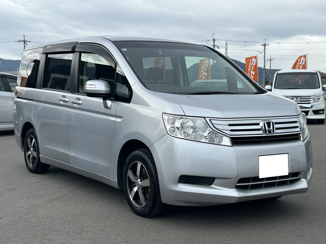 ステップワゴン2.0 L