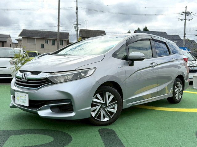 シャトル1.5 ハイブリッド