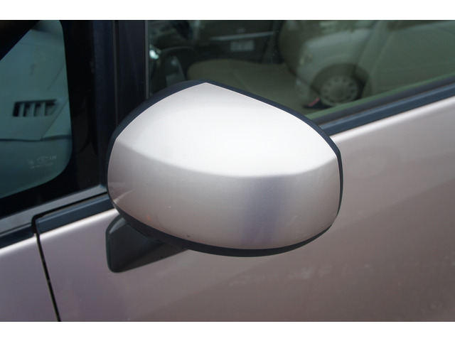 エンジン、ミッションなど金額の大きな箇所も無料修理♪代車もご用意!☆自社保証☆安心3ヶ月間の無料保証付。カーセンサーアフター保証も有り☆1年〜2年更新保証もご用意有ります。輸入車は1年保証〜有償のみです。