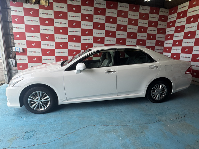 クラウン2.5 ロイヤルサルーン i-Four 4WD