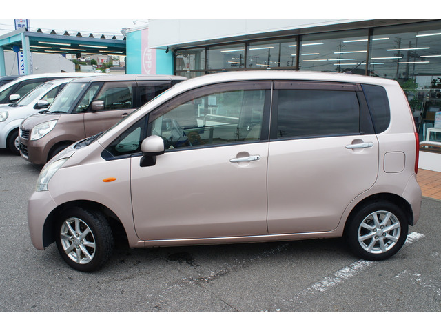 電話で現車を確認しながらご説明と写メなどを送らせて頂きます。契約書のやり取りもメールやFAXでも簡単できますので、お気軽に連絡ください。宜しくお願いします。薄利多売!安心☆満足☆納得価格☆格安販売専門店