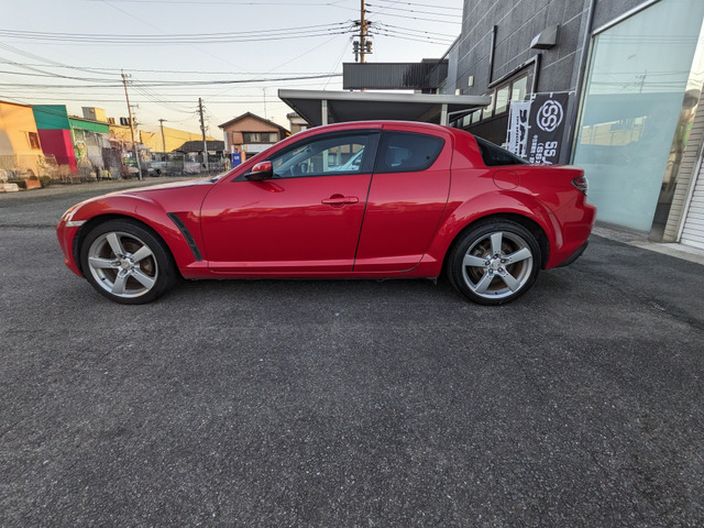 ���q�l�̃J�[���C�t�������K�Ŋy�������̂ɂ���ׂ̃T�|�[�g���s���Ă��܂��B�ԑI�тɖ��������̃A�h�o�C�X�A�w����̃����e�i���X�A�X�ɂ̓h���C�u�������Ɗy���ވׂ̃A�C�f�A����̒񋟂܂ŁA���L������`���B