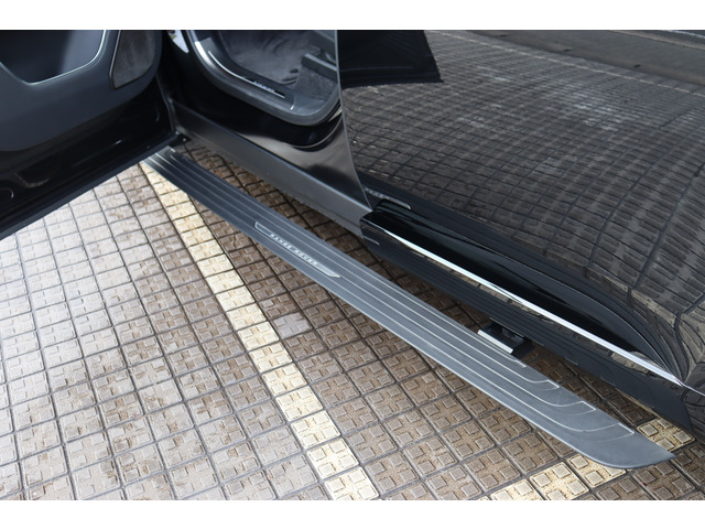 �d���T�C�h�X�e�b�v