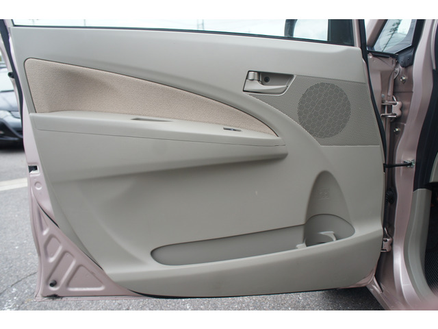 きちんとメンテナンスしてある車まだまだ乗れます。そんなお車を当店は乗り出し10万〜30万ぐらいの価格中心にて在庫してます。事故歴、修復歴、メーター改ざん車のお車は基本的に仕入れしません