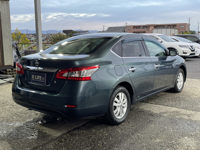 【支払総額推進店】お車をご覧い頂きまして、誠に有難う御座います。在庫車両になりますので、是非ご都合の宜しい時に、見に来て下さい。来店予約をされると、ご案内がスムーズです。