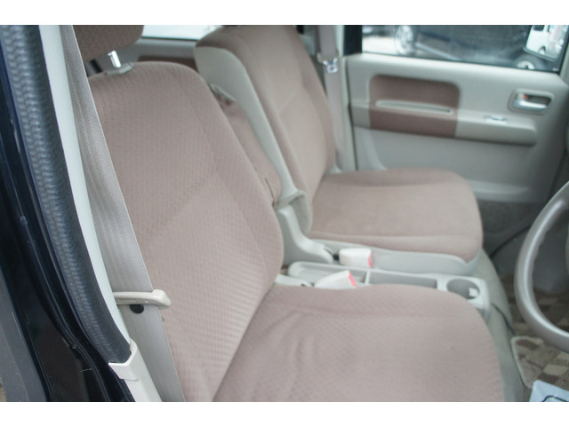 ☆MEGA級展示場在庫100台!全店舗300台以上!☆軽自動車コーナー、コンパクト車コーナー、1BOX&ステーションワゴンコーナー、輸入車コーナーずらりとご用意しております♪