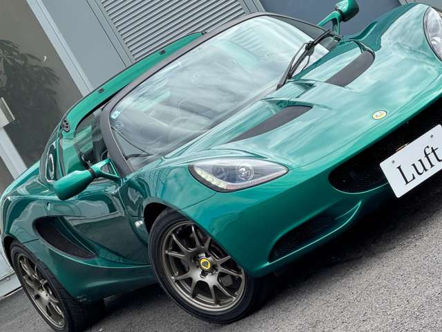 伝統のライトウエイトボディ!