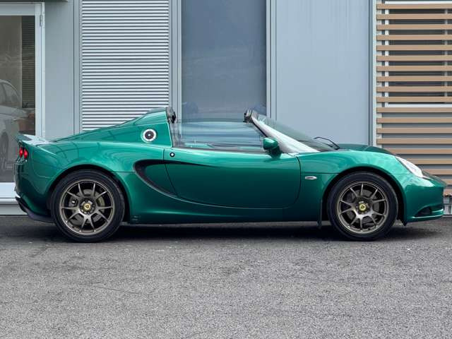 こちらの車両のご試乗は購入前提の最終確認以外お断りしております。