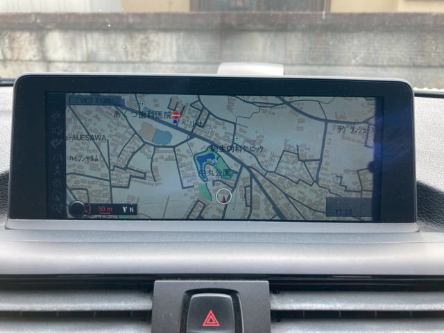 ���[�J�[�i�r