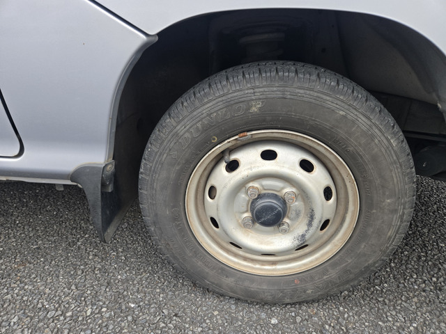 �X�`�[���z�C�[���ł��B(�x�����z15.8���~�E�����Ɍ���)