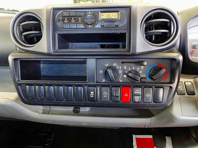 AC PS PW SRS ABS �W���h�A���b�N ���d�i�~���[ AM/FM���W�I �^�[�{ �r�C�u���[�L �t�H�O�����v �g���N�V�����R���g���[�� �d���p�[�L���O�u���[�L ����LED��