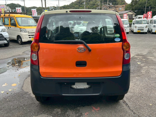 �c�Ǝ��Ԃ͔N�����x�Œ�9��������6���܂ŉc�Ƃ��Ă���܂��̂ł��ł����ɗ��Ă��������B