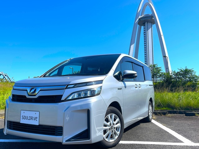 ヴォクシー1.8 ハイブリッド X