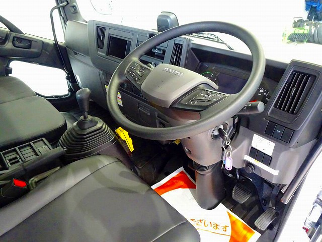 �I�[�gAC PS PW SRS ABS �L�[���X ���d�i�~���[ AM/FM���W�I ETC2.0 ���[���~���[���o�b�N���j�^�[ �h�����R �A�h�u���[ �^�[�{ �r�C�u���[�L �t���A6MT