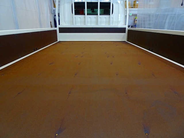 �ב����:402&times;209&times;38 �O���J ���E�Z�C�R�[���b�N ���A�A�I���`�F�[��2��