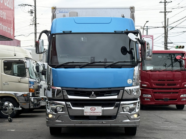 スーパーグレート冷蔵冷凍車