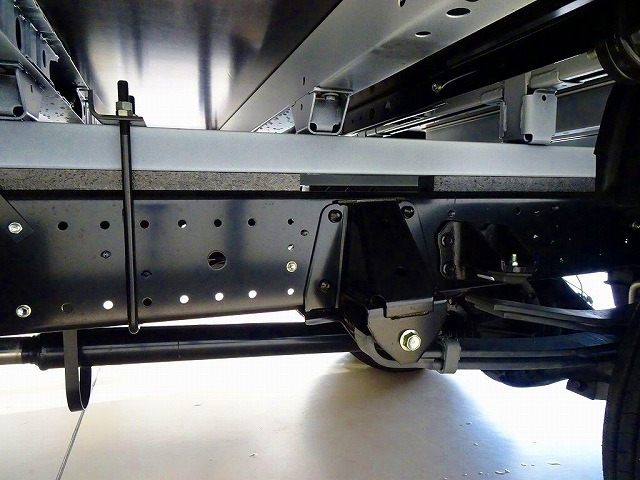 �R���^���N100L