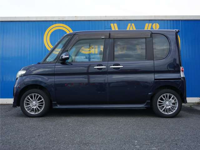 2009年式、走行距離は約9.5万キロとなります。まだまだ活用できるお車だと思います!