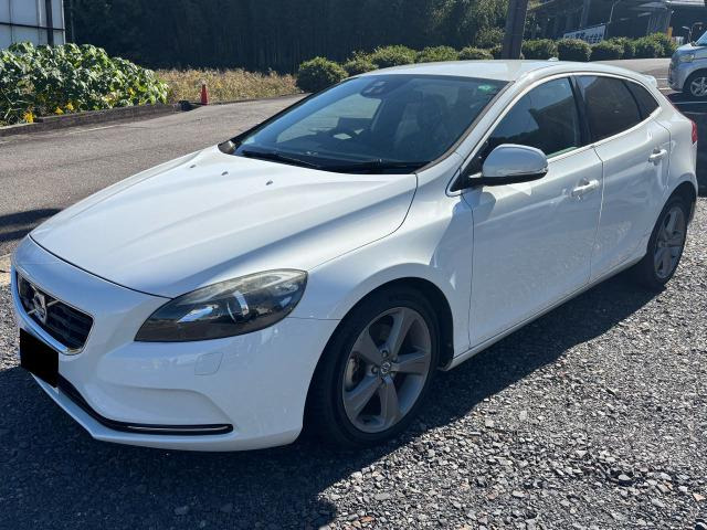 V40(ボルボ) T4 SE　バックカメラ ナビ 中古車画像
