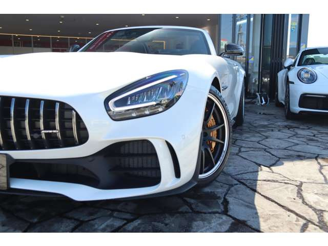 AMG GT R ロードスター4.0