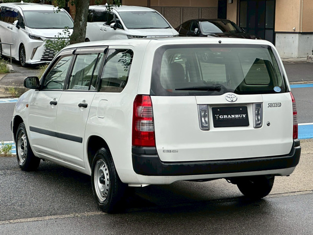 【遠方販売】 遠方販売もお任せ下さい。弊社御成約の5割が遠方のお客様です!日本全国どちらにでもお車の販売・ご納車が可能でございます。