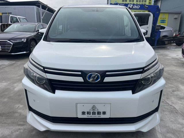 ヴォクシー1.8 ハイブリッド V