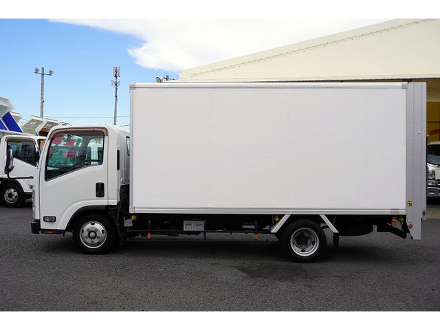 エルフアルミバン