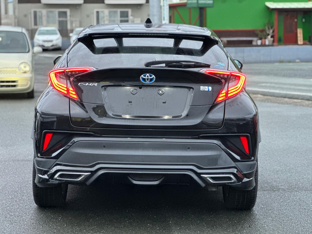 C-HRハイブリッド 1.8 G LED エディション